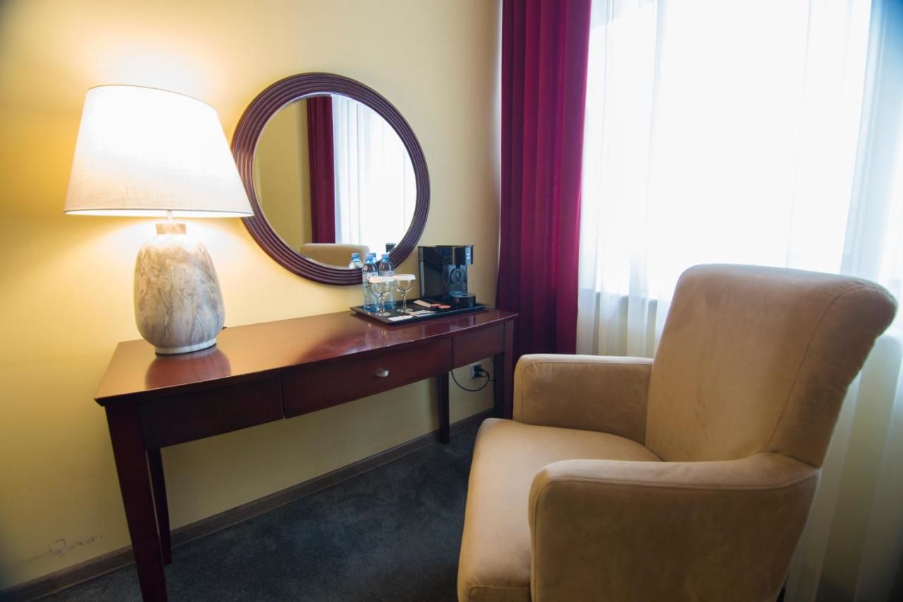 Отель Hotel Aisi Батуми-22