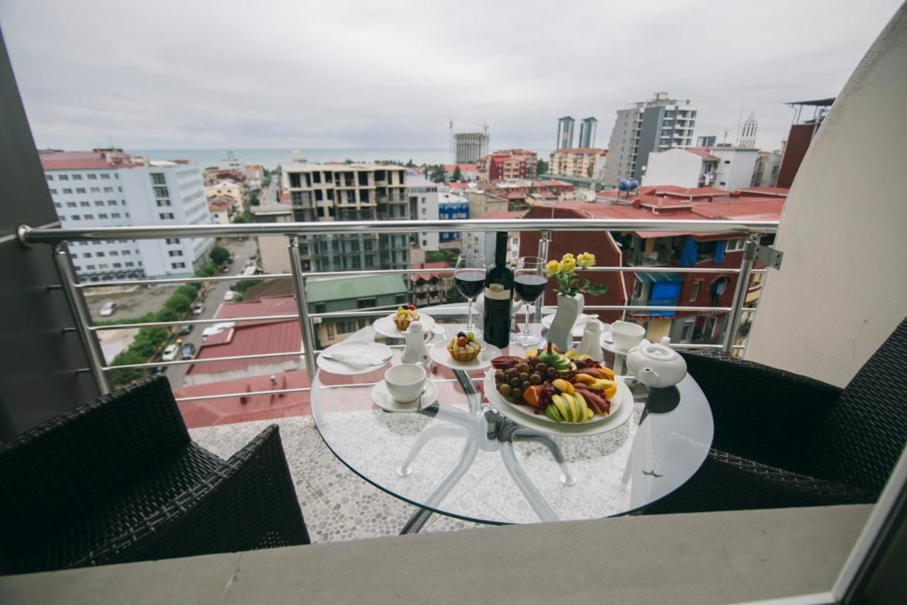 Отель Hotel Aisi Батуми-28